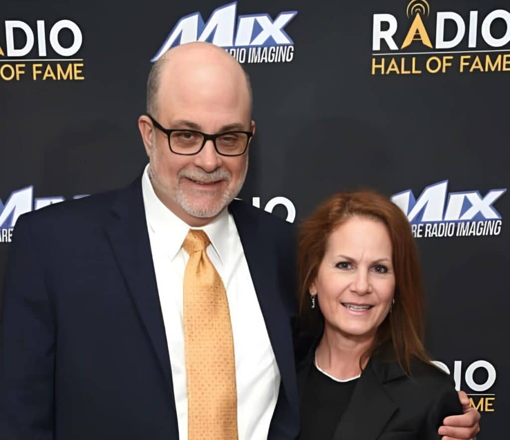 Mark Levin with his wife Julie Strauss Levin